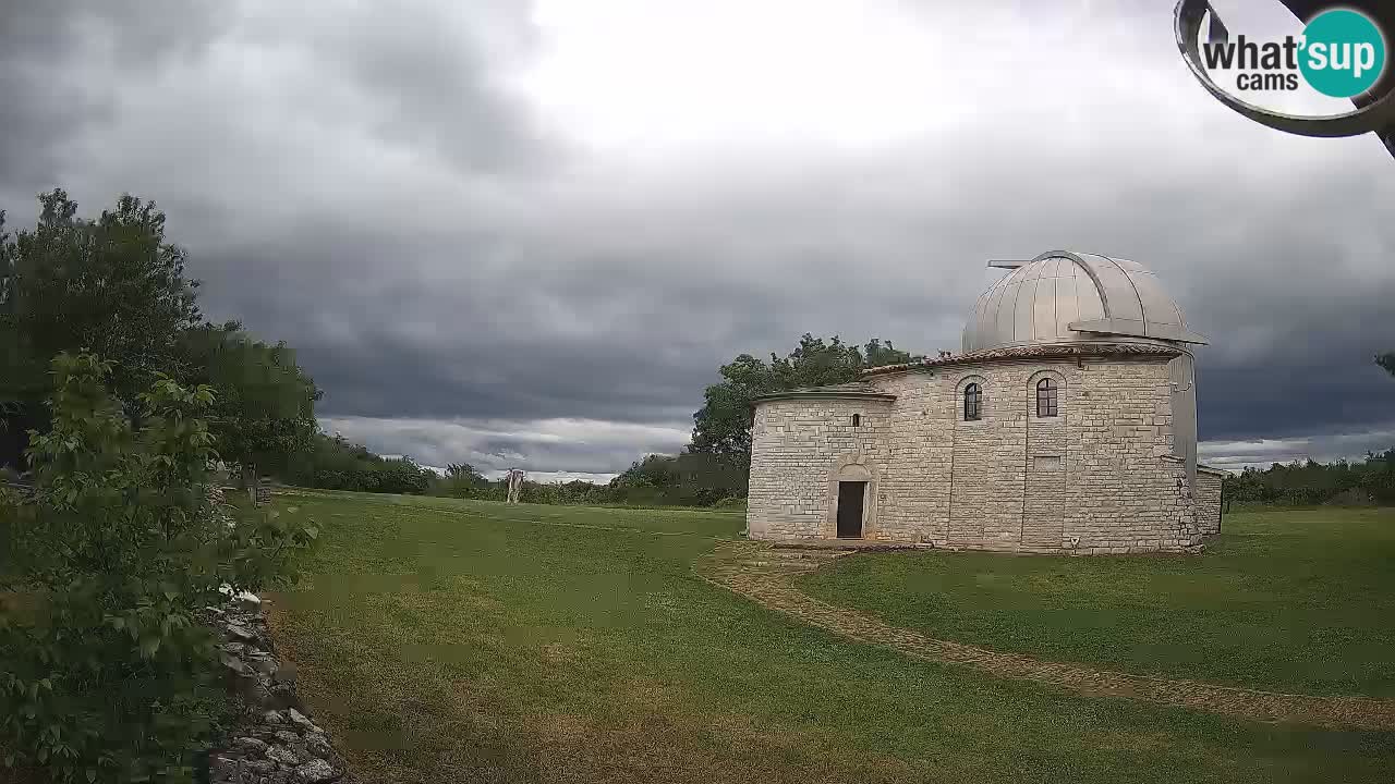 Webcam del Observatorio de Višnjan: Contempla el cosmos desde Istria, Croacia