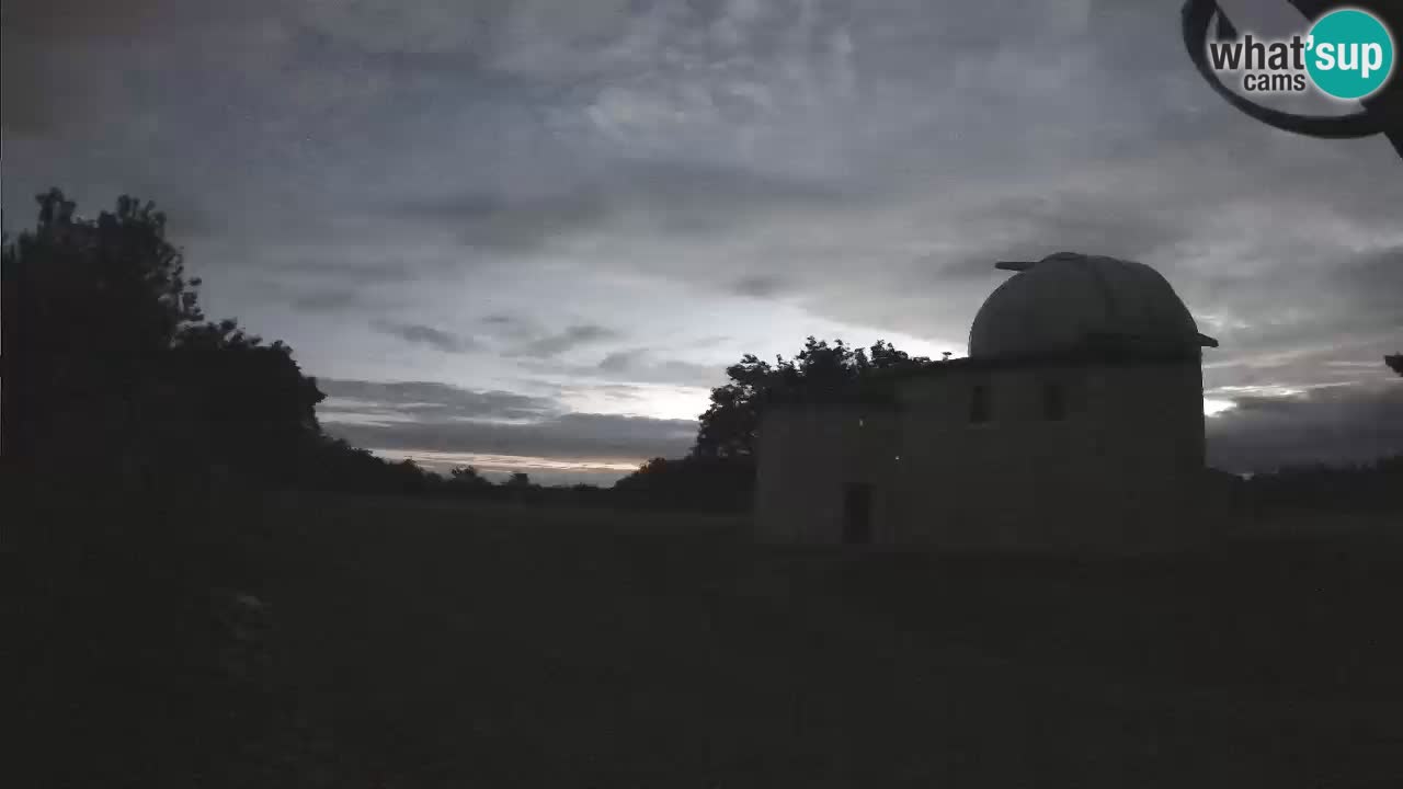 Višnjan Observatory Webcam: Gaze into the Cosmos from Istria, Croatia