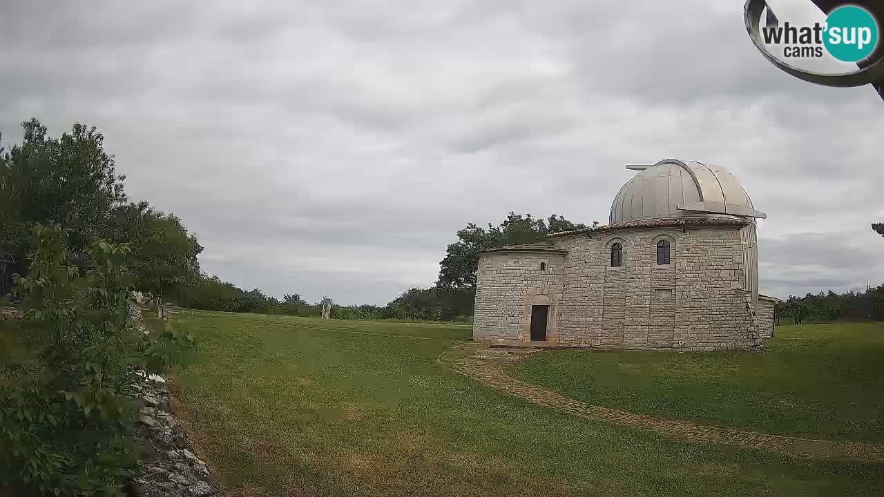 Višnjan Observatory Webcam: Gaze into the Cosmos from Istria, Croatia