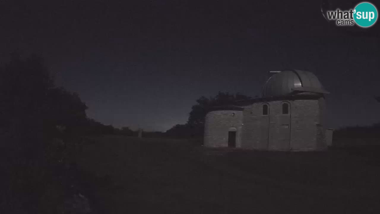 Webcam de l’Observatoire de Višnjan: Plongez dans le cosmos depuis l’Istrie, Croatie