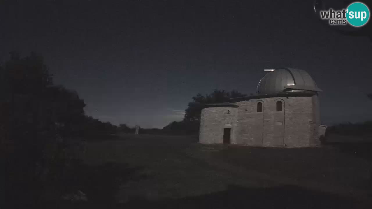 Višnjanska observatorijska spletna kamera: Opazujte vesolje iz Istre, Hrvaška