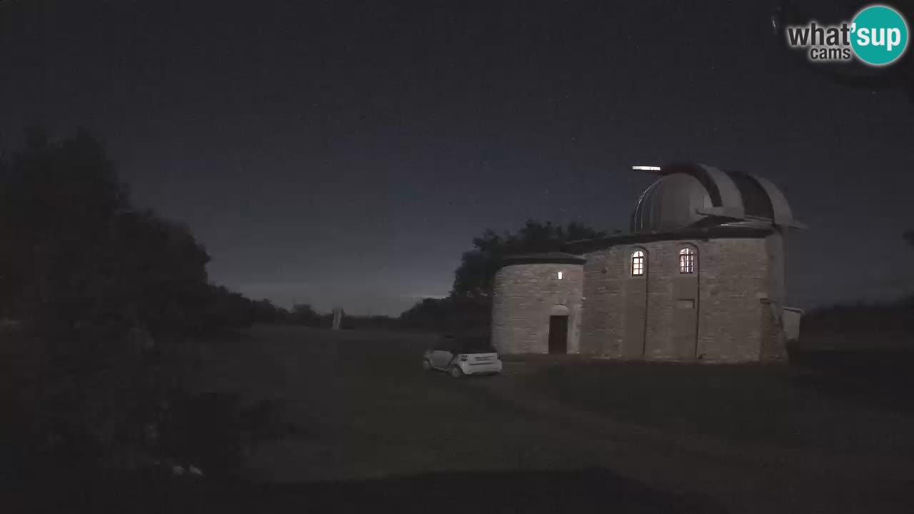 Webcam de l’Observatoire de Višnjan: Plongez dans le cosmos depuis l’Istrie, Croatie