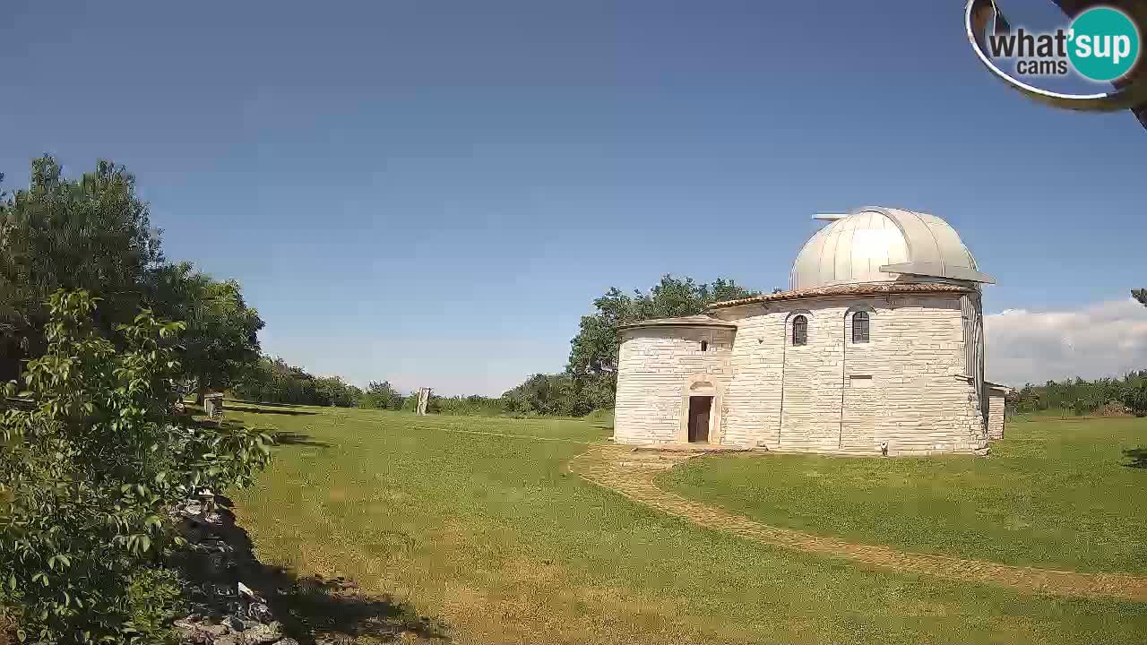 Webcam de l’Observatoire de Višnjan: Plongez dans le cosmos depuis l’Istrie, Croatie