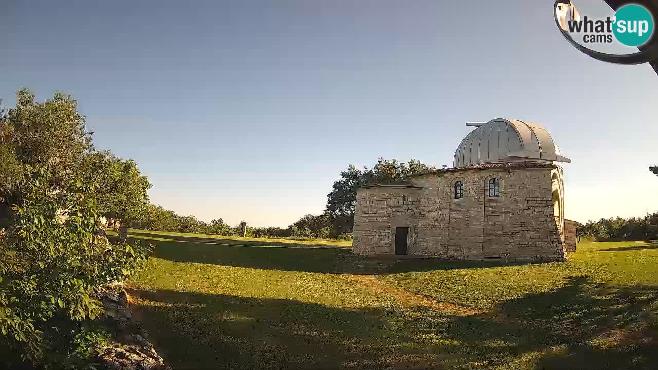 Višnjanska observatorijska spletna kamera: Opazujte vesolje iz Istre, Hrvaška