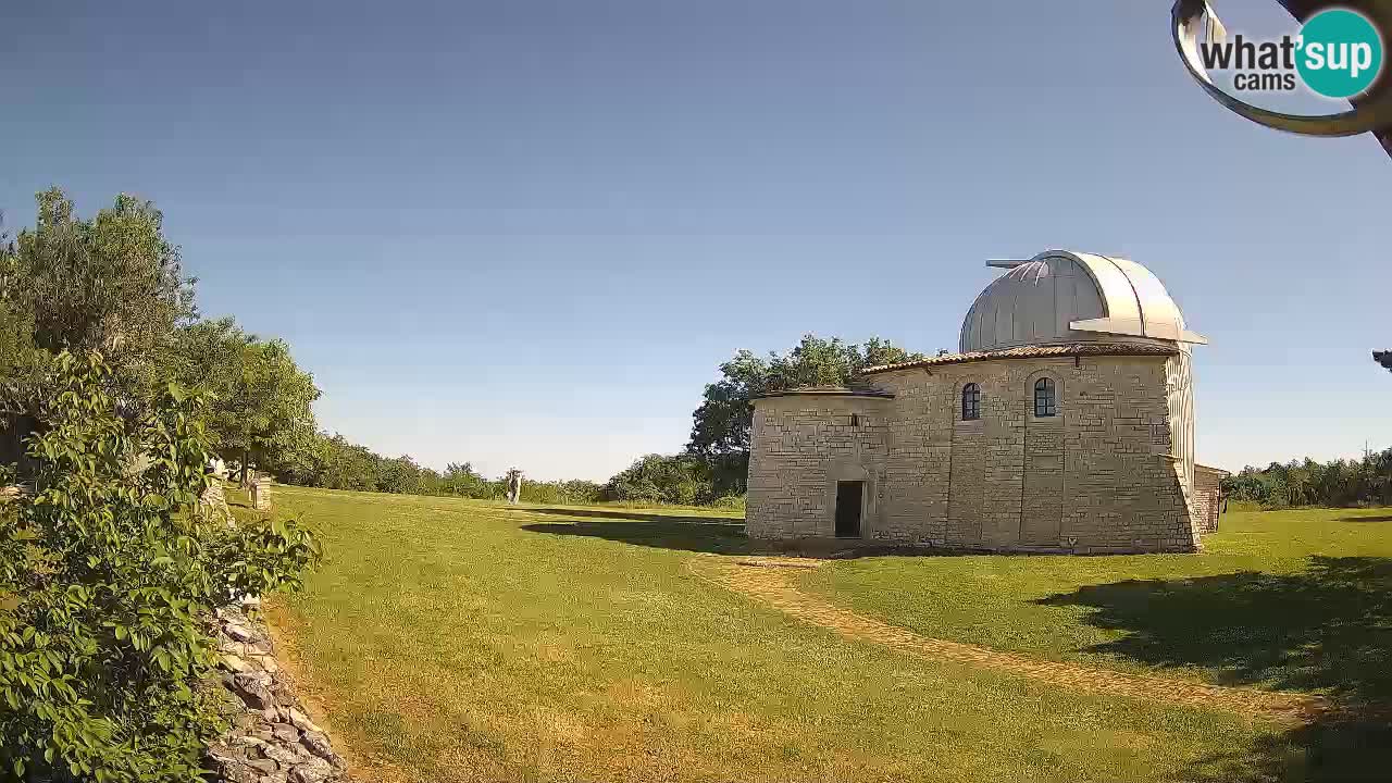 Webcam de l’Observatoire de Višnjan: Plongez dans le cosmos depuis l’Istrie, Croatie