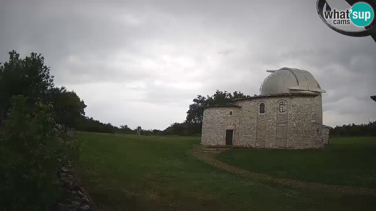 Webcam de l’Observatoire de Višnjan: Plongez dans le cosmos depuis l’Istrie, Croatie