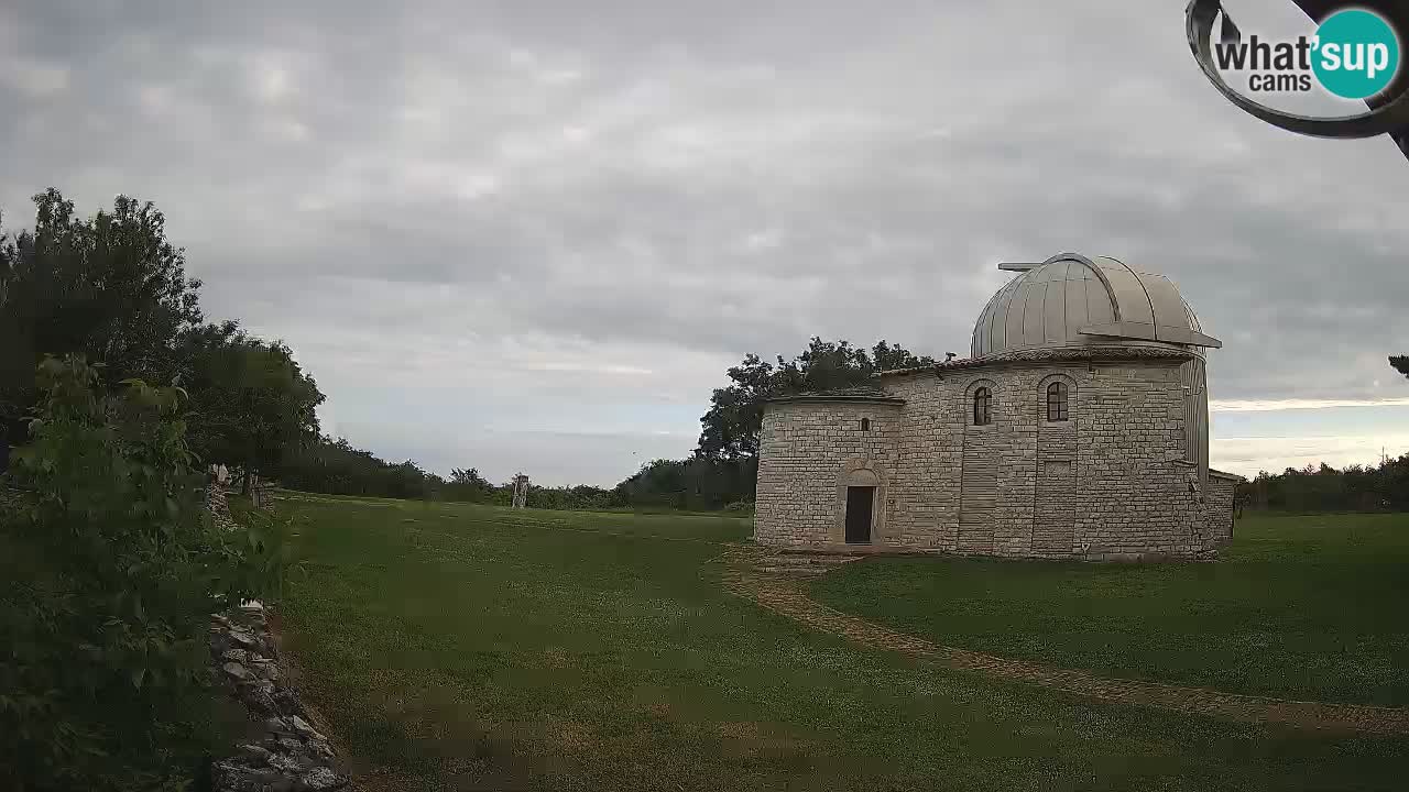 Webcam de l’Observatoire de Višnjan: Plongez dans le cosmos depuis l’Istrie, Croatie