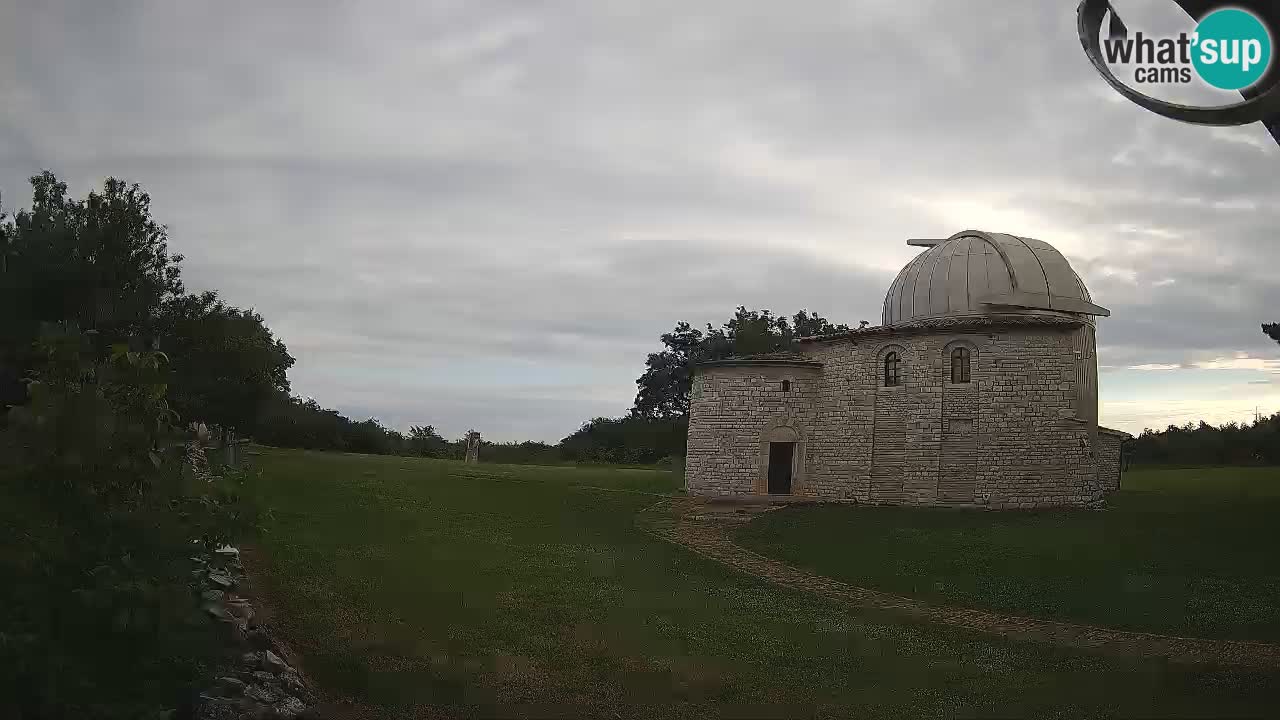 Višnjanska observatorijska spletna kamera: Opazujte vesolje iz Istre, Hrvaška