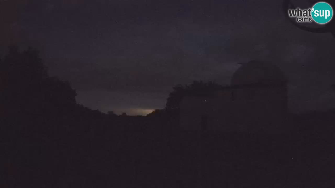 Webcam de l’Observatoire de Višnjan: Plongez dans le cosmos depuis l’Istrie, Croatie