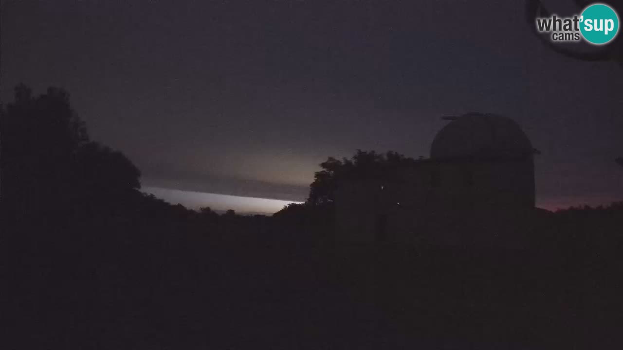 Višnjan Observatory Webcam: Gaze into the Cosmos from Istria, Croatia