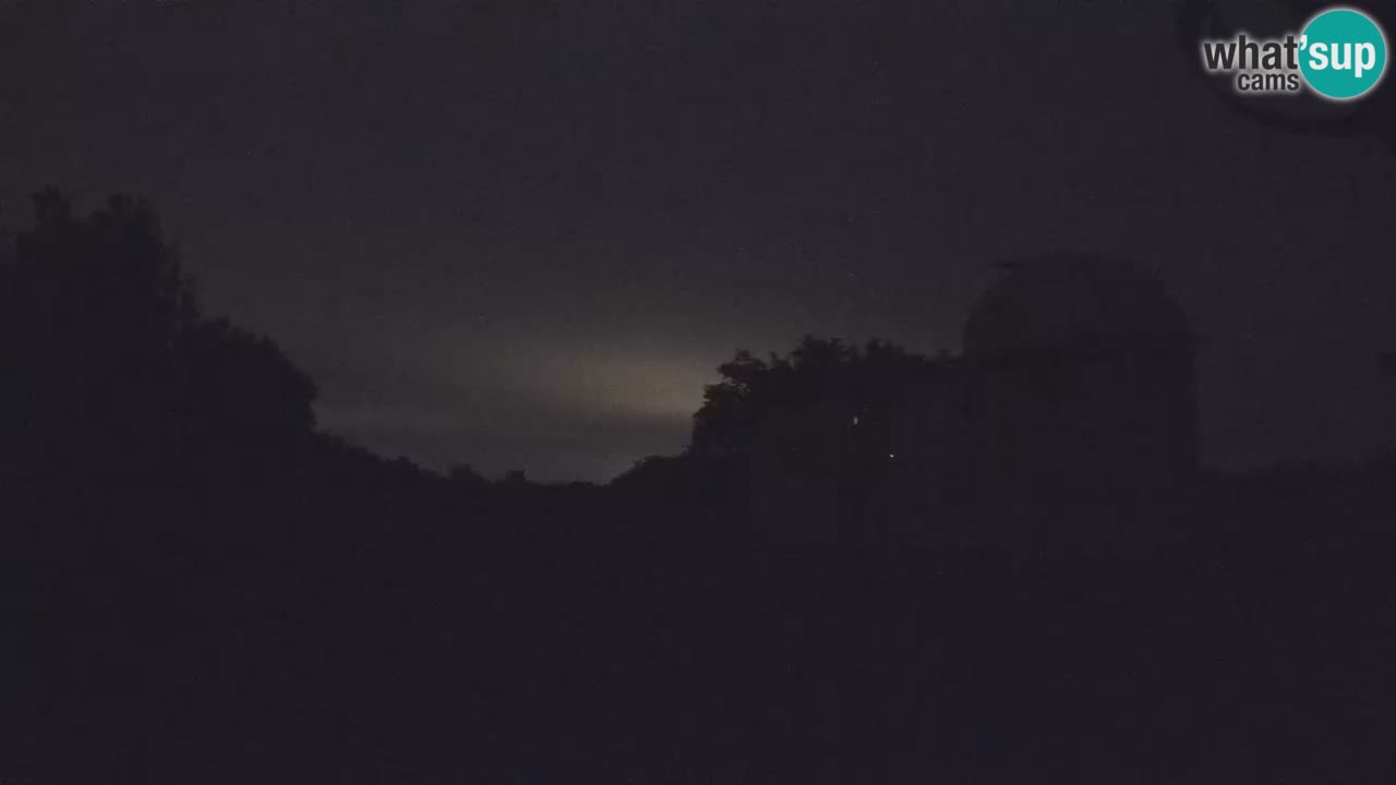 Webcam de l’Observatoire de Višnjan: Plongez dans le cosmos depuis l’Istrie, Croatie