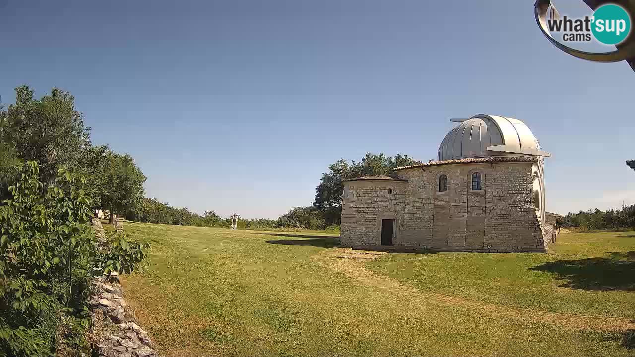 Višnjan Observatory Webcam: Gaze into the Cosmos from Istria, Croatia