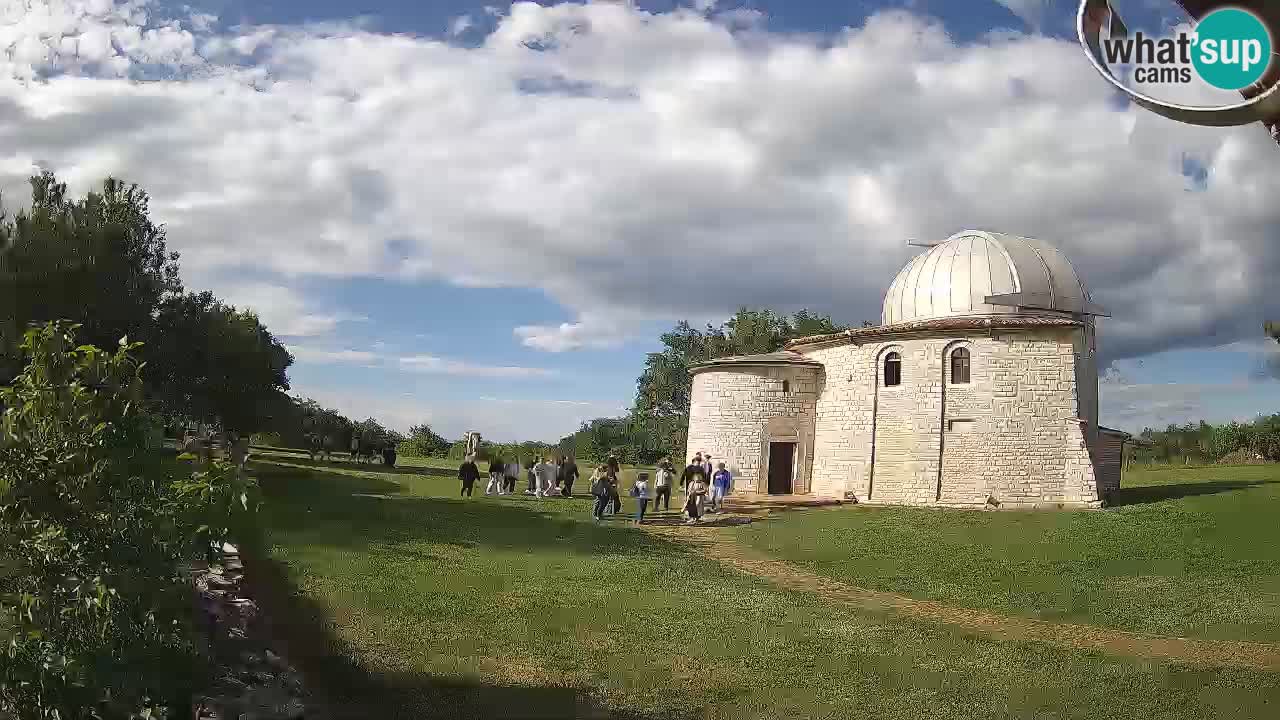 Višnjanska observatorijska spletna kamera: Opazujte vesolje iz Istre, Hrvaška