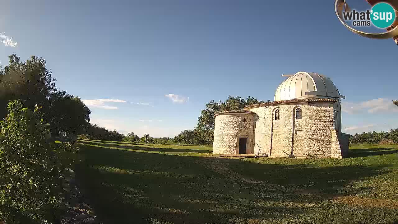 Webcam de l’Observatoire de Višnjan: Plongez dans le cosmos depuis l’Istrie, Croatie