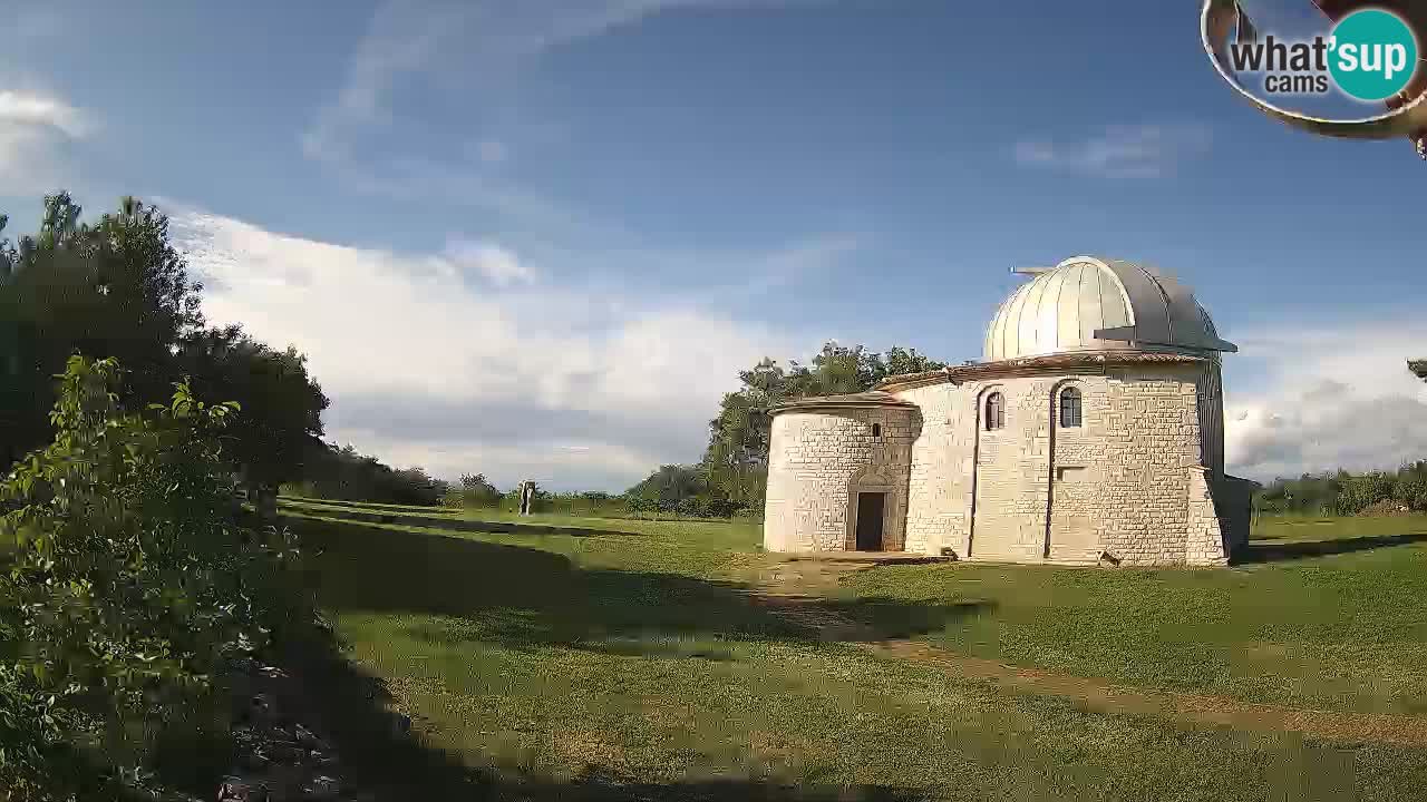 Višnjanska observatorijska spletna kamera: Opazujte vesolje iz Istre, Hrvaška