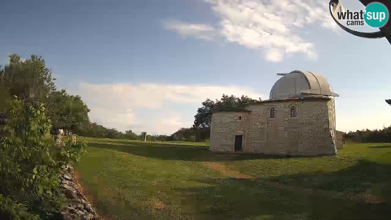 Višnjan Observatory Webcam: Gaze into the Cosmos from Istria, Croatia