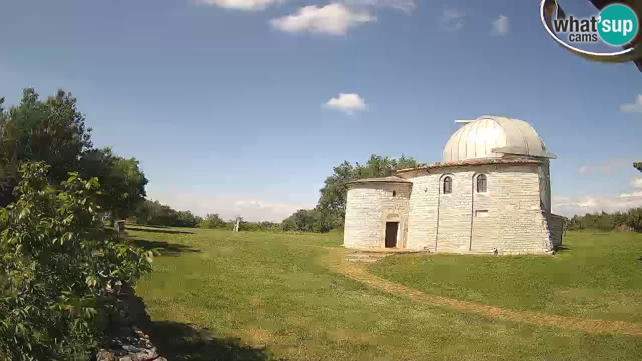 Višnjan Observatory Webcam: Gaze into the Cosmos from Istria, Croatia