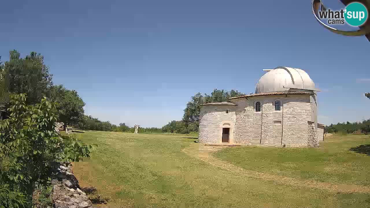 Višnjan Observatory Webcam: Gaze into the Cosmos from Istria, Croatia