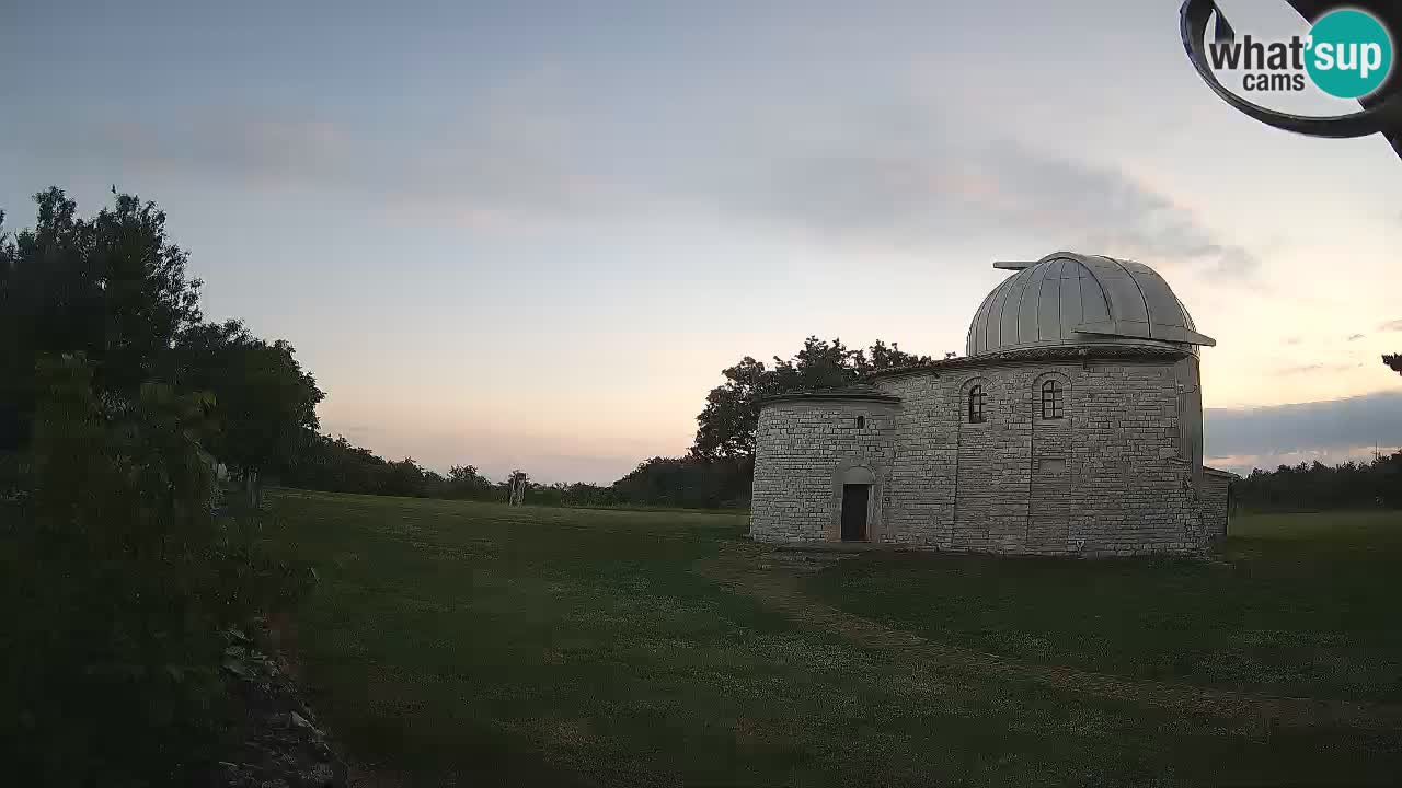 Webcam de l’Observatoire de Višnjan: Plongez dans le cosmos depuis l’Istrie, Croatie