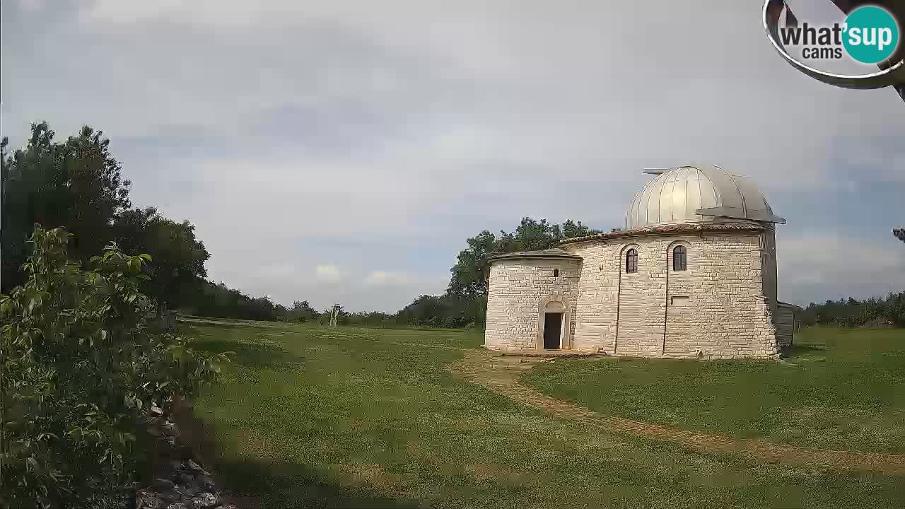 Webcam de l’Observatoire de Višnjan: Plongez dans le cosmos depuis l’Istrie, Croatie