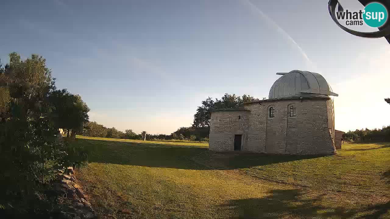 Višnjan Observatory Webcam: Gaze into the Cosmos from Istria, Croatia