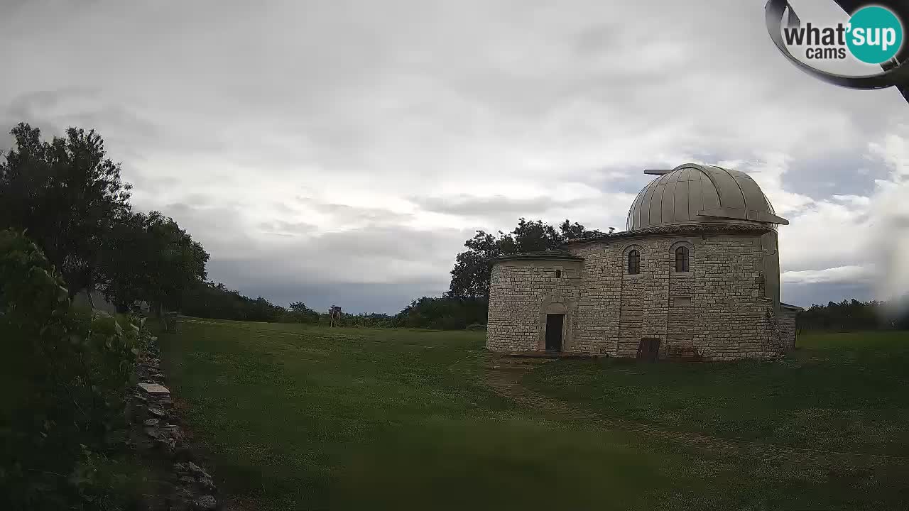 Višnjanska observatorijska spletna kamera: Opazujte vesolje iz Istre, Hrvaška