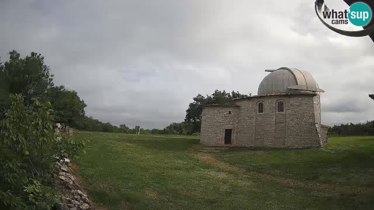 Višnjanska observatorijska spletna kamera: Opazujte vesolje iz Istre, Hrvaška