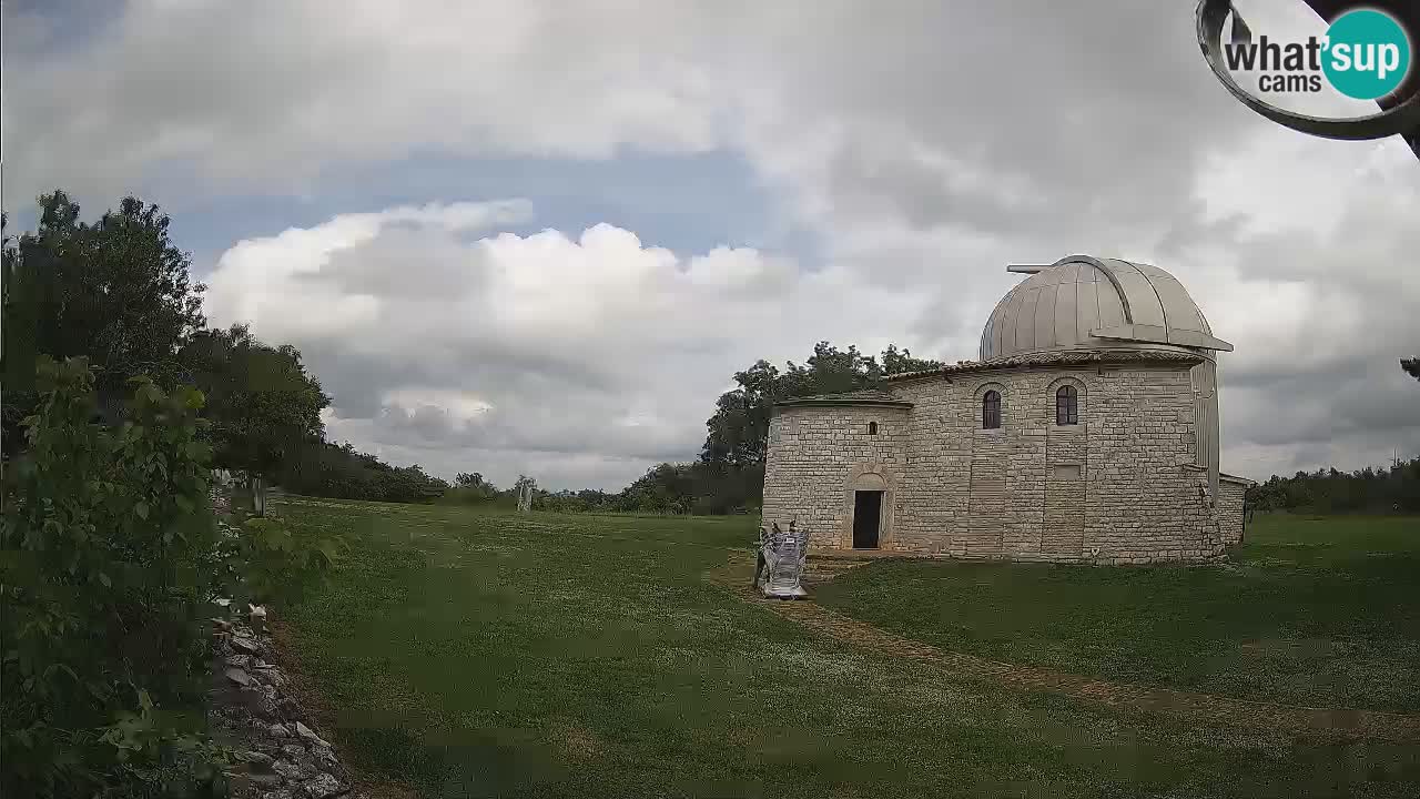 Višnjanska observatorijska spletna kamera: Opazujte vesolje iz Istre, Hrvaška