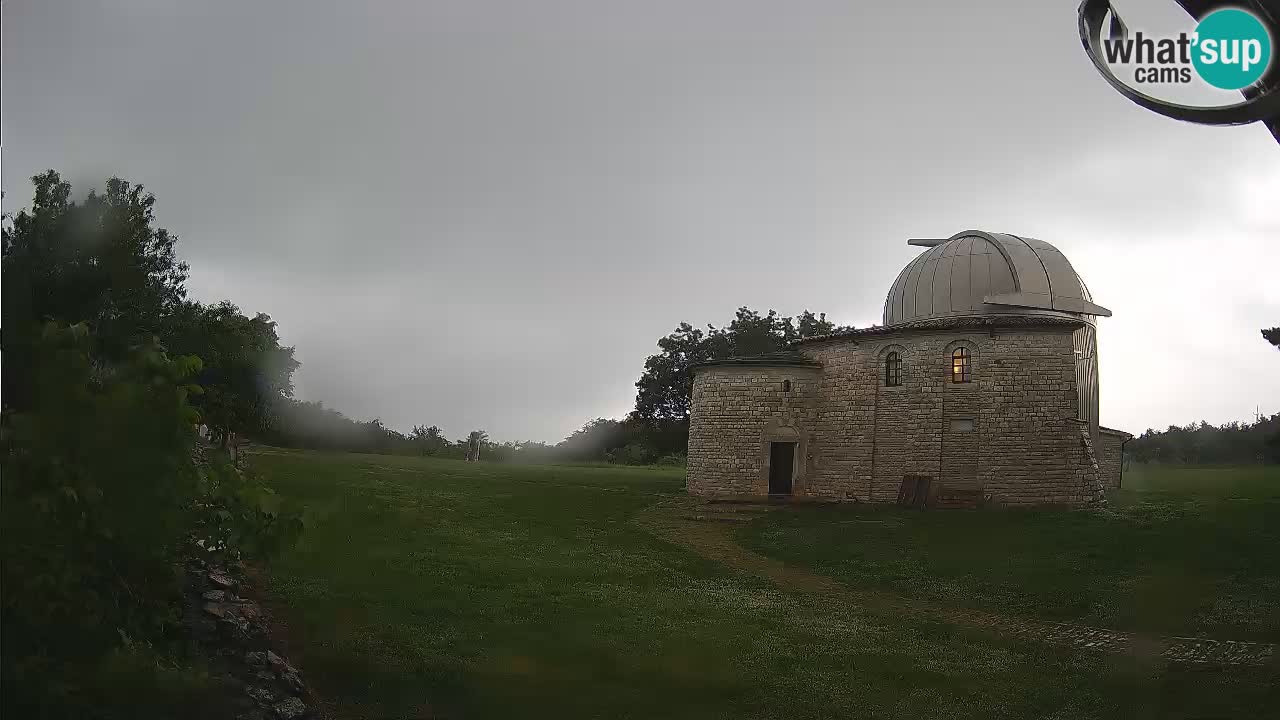 Webcam del Observatorio de Višnjan: Contempla el cosmos desde Istria, Croacia