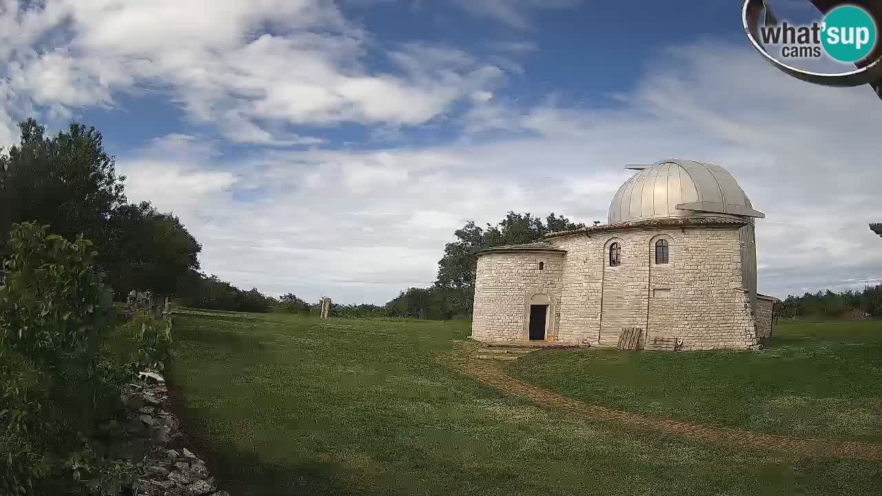 Webcam del Observatorio de Višnjan: Contempla el cosmos desde Istria, Croacia