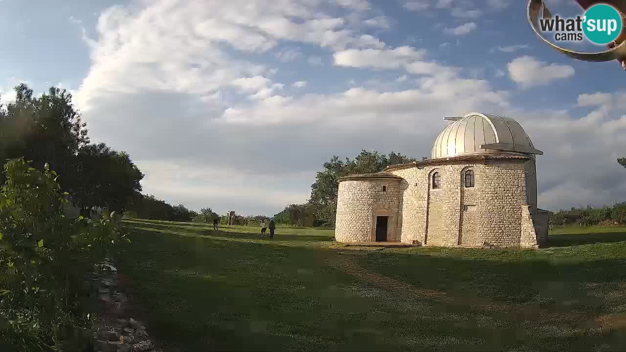 Višnjanska observatorijska spletna kamera: Opazujte vesolje iz Istre, Hrvaška