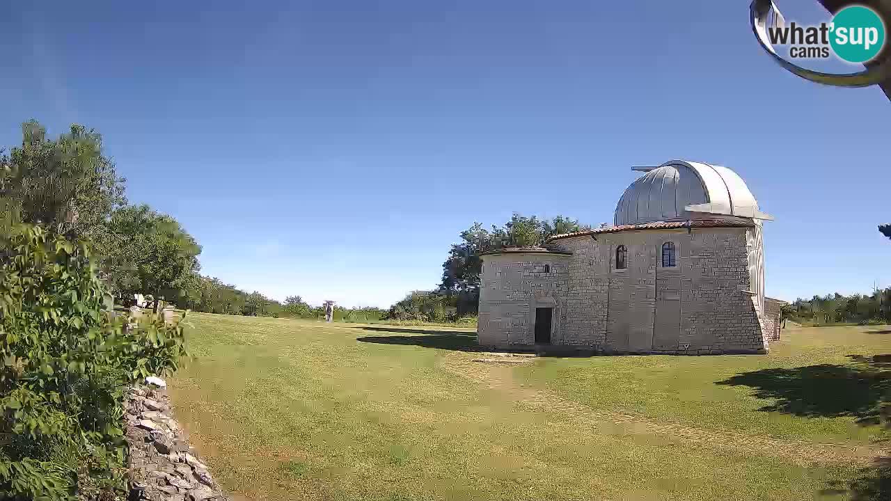 Webcam de l’Observatoire de Višnjan: Plongez dans le cosmos depuis l’Istrie, Croatie