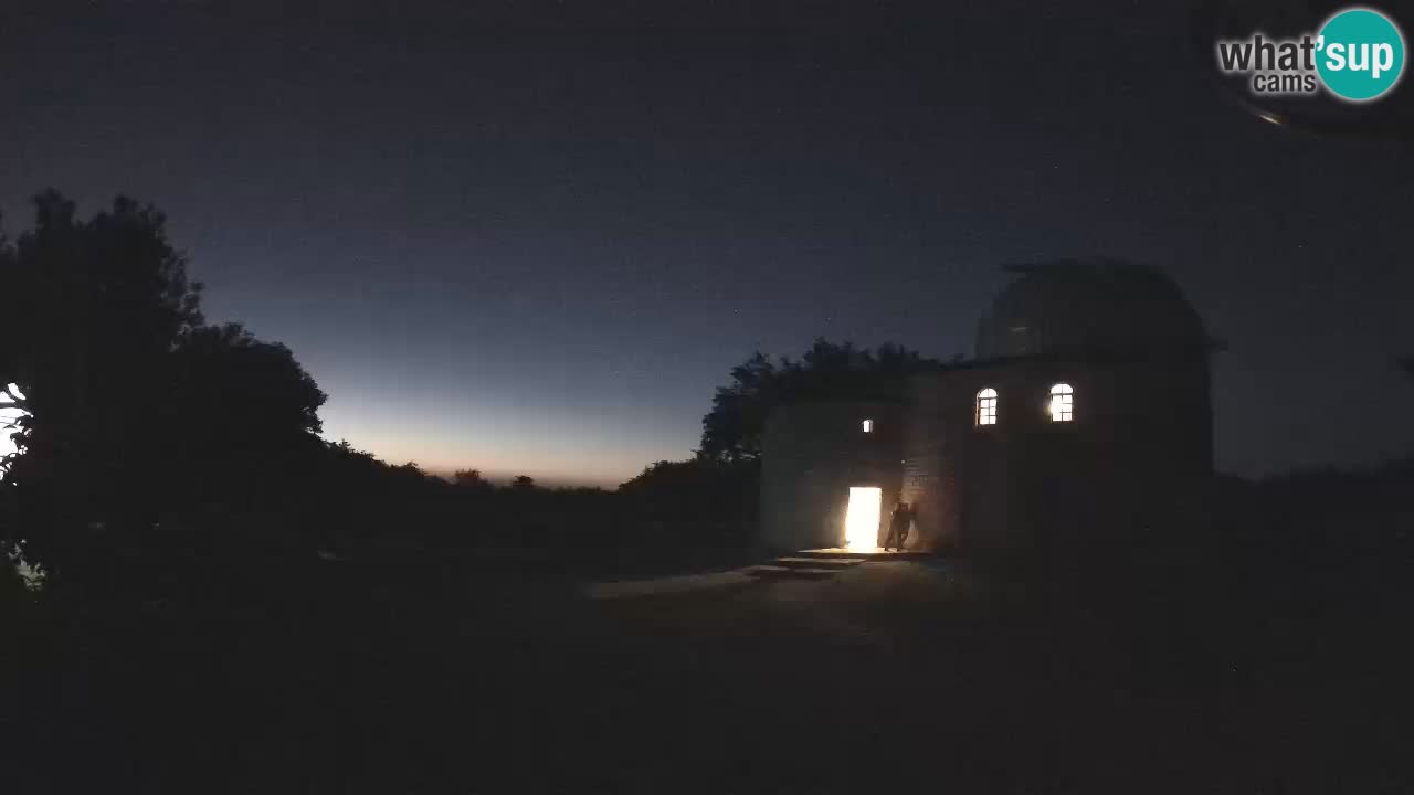 Webcam de l’Observatoire de Višnjan: Plongez dans le cosmos depuis l’Istrie, Croatie