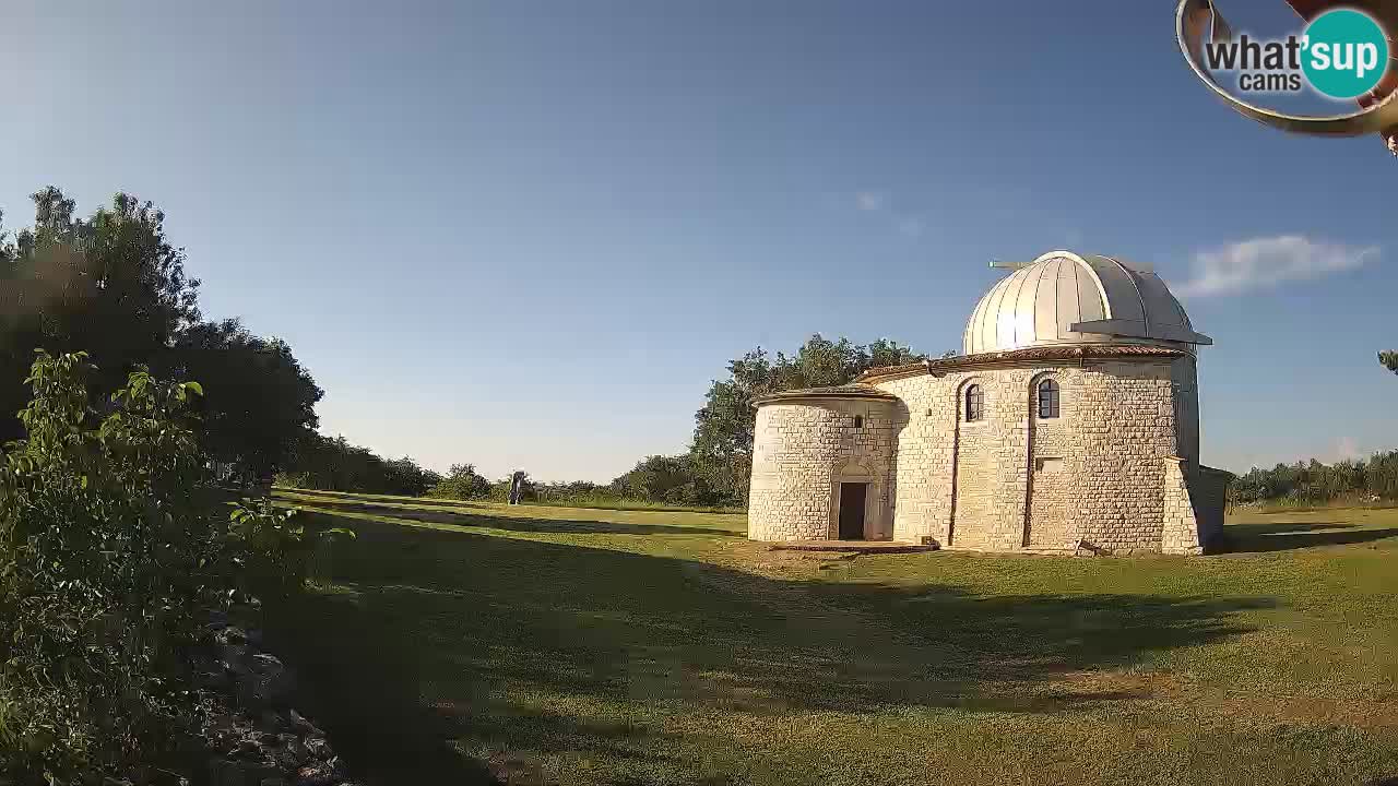 Webcam de l’Observatoire de Višnjan: Plongez dans le cosmos depuis l’Istrie, Croatie