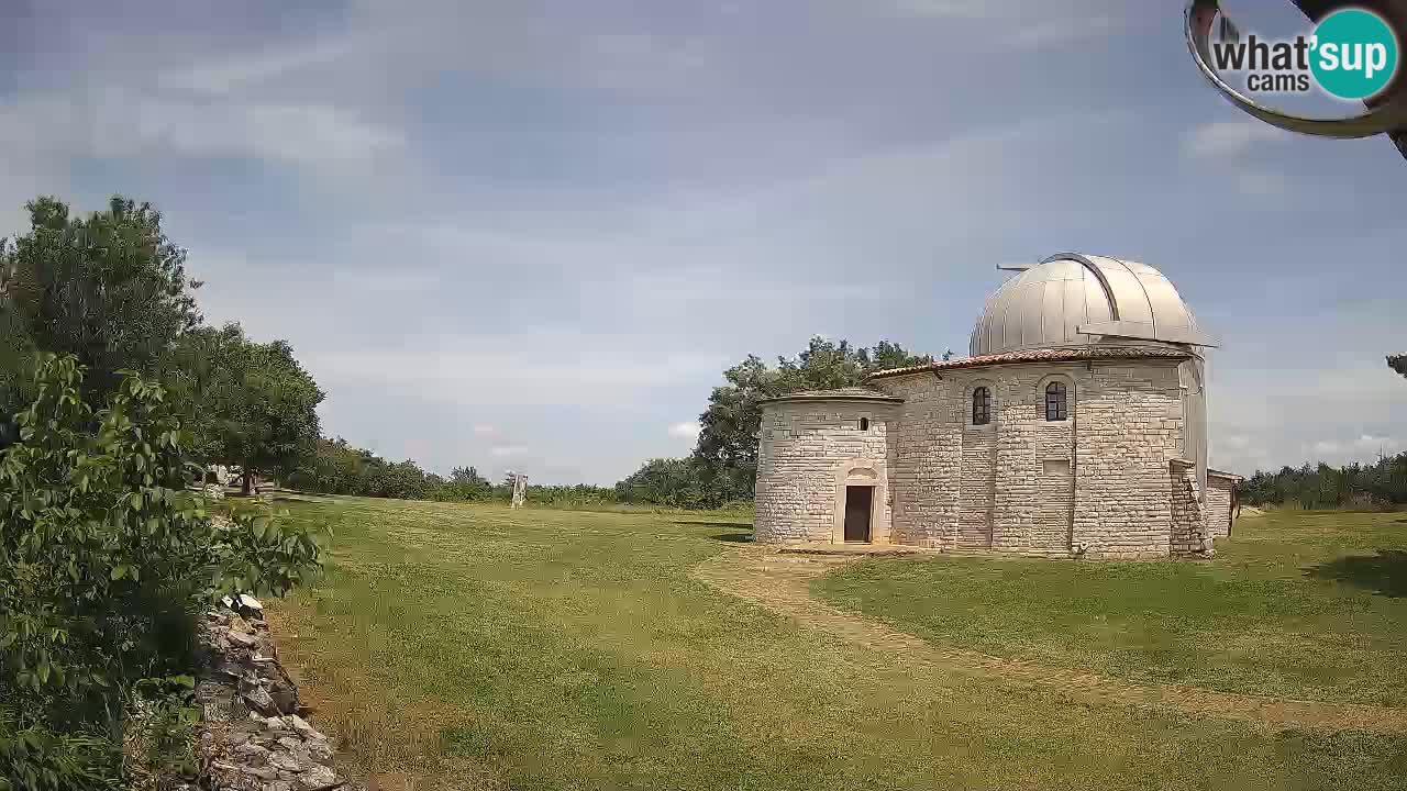 Webcam de l’Observatoire de Višnjan: Plongez dans le cosmos depuis l’Istrie, Croatie