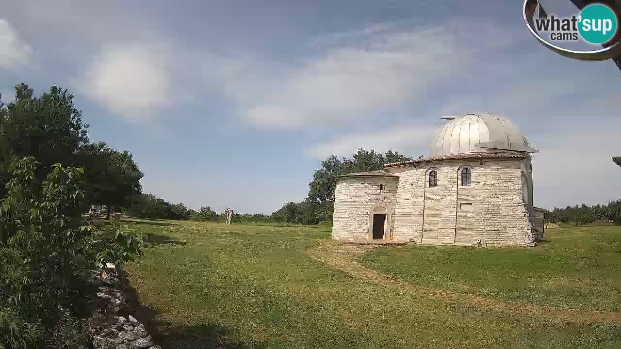 Webcam de l’Observatoire de Višnjan: Plongez dans le cosmos depuis l’Istrie, Croatie