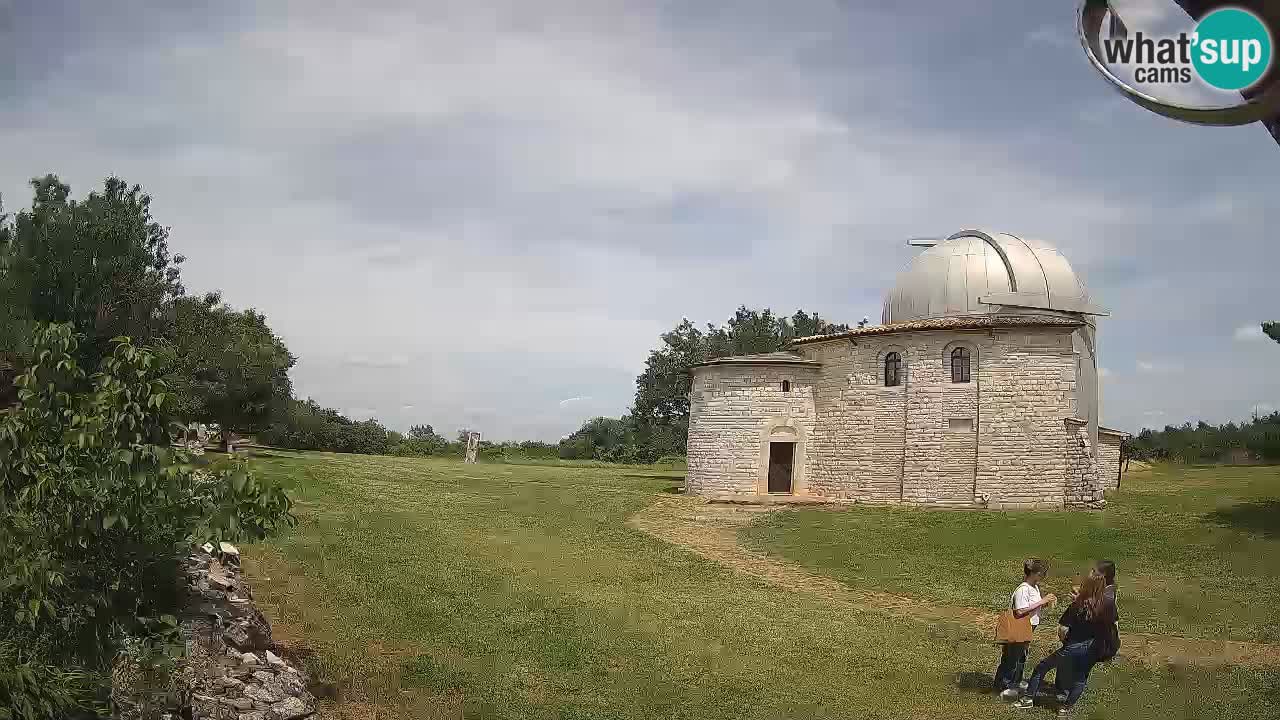Višnjanska observatorijska spletna kamera: Opazujte vesolje iz Istre, Hrvaška