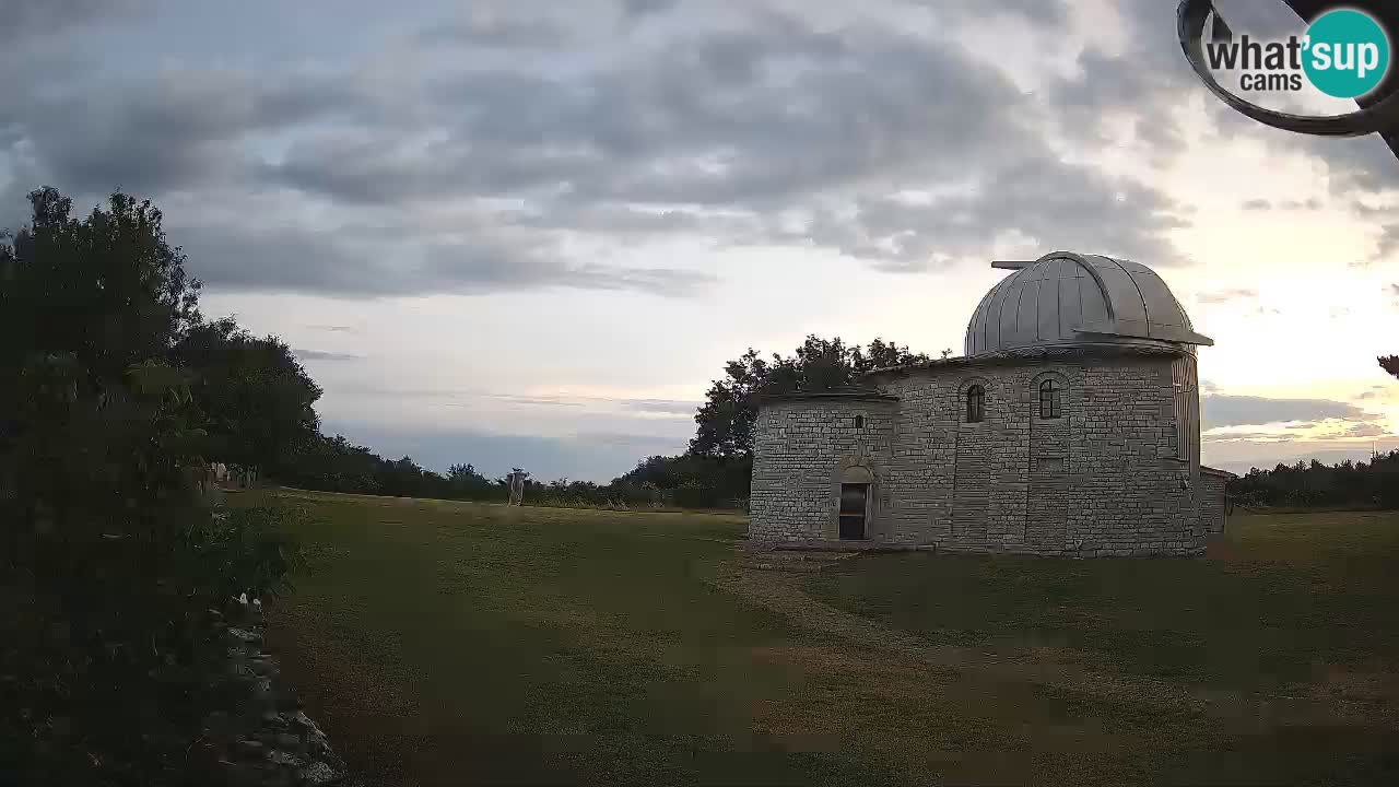 Višnjanska observatorijska spletna kamera: Opazujte vesolje iz Istre, Hrvaška