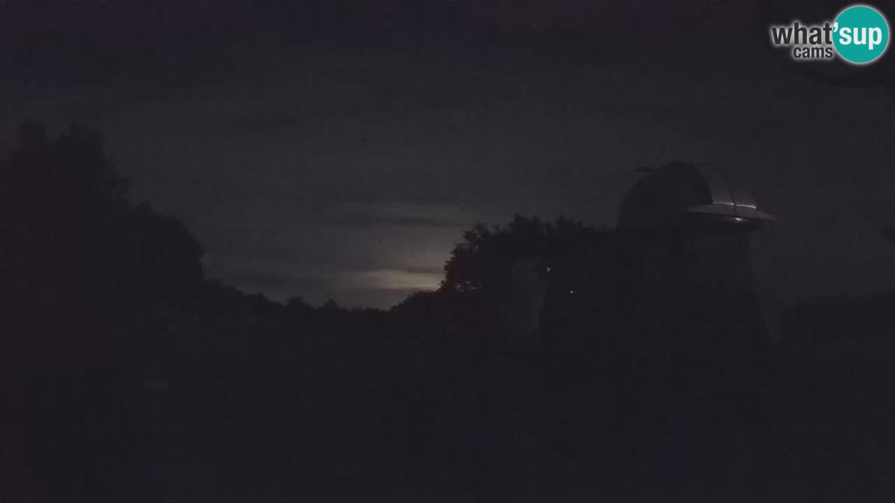 Višnjanska observatorijska spletna kamera: Opazujte vesolje iz Istre, Hrvaška