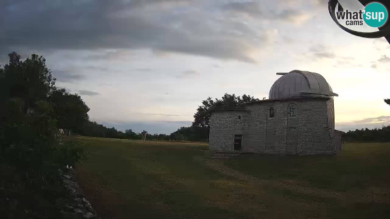 Webcam del Observatorio de Višnjan: Contempla el cosmos desde Istria, Croacia