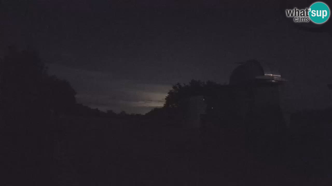 Webcam de l’Observatoire de Višnjan: Plongez dans le cosmos depuis l’Istrie, Croatie
