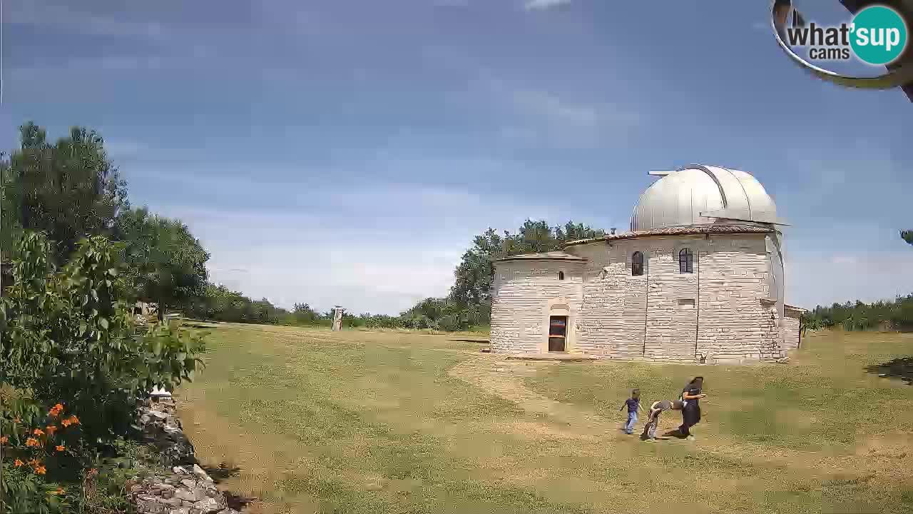 Višnjanska observatorijska spletna kamera: Opazujte vesolje iz Istre, Hrvaška