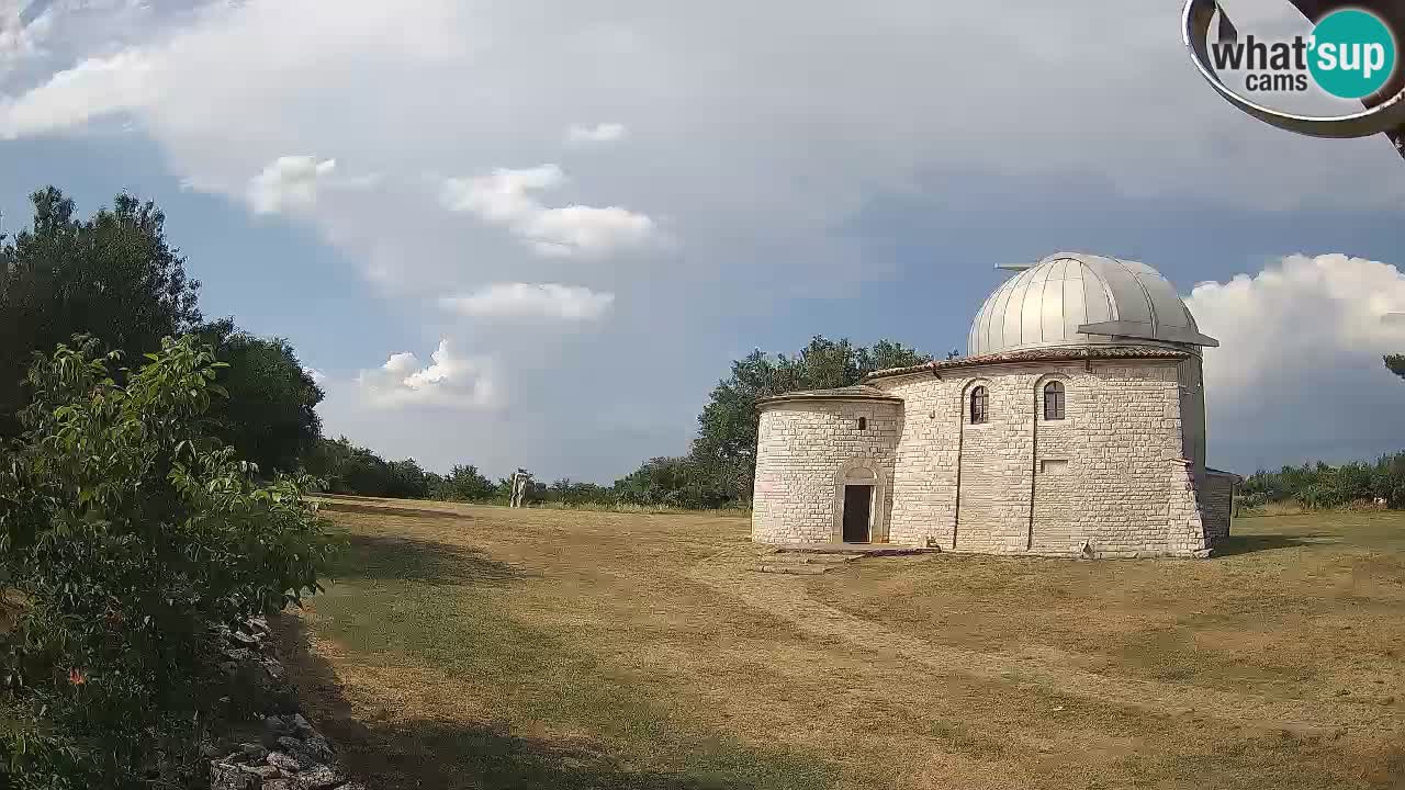 Višnjanska observatorijska spletna kamera: Opazujte vesolje iz Istre, Hrvaška