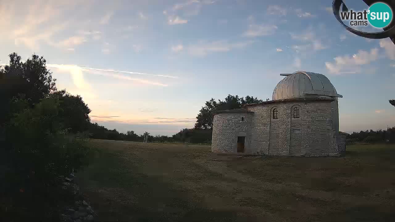 Webcam de l’Observatoire de Višnjan: Plongez dans le cosmos depuis l’Istrie, Croatie