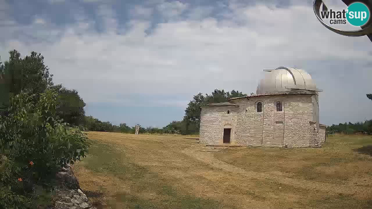 Višnjanska observatorijska spletna kamera: Opazujte vesolje iz Istre, Hrvaška