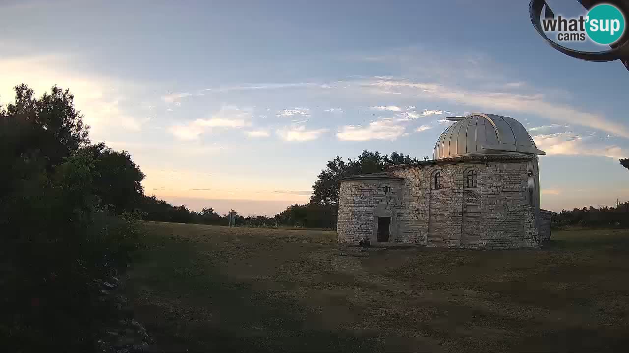 Višnjan Observatory Webcam: Gaze into the Cosmos from Istria, Croatia