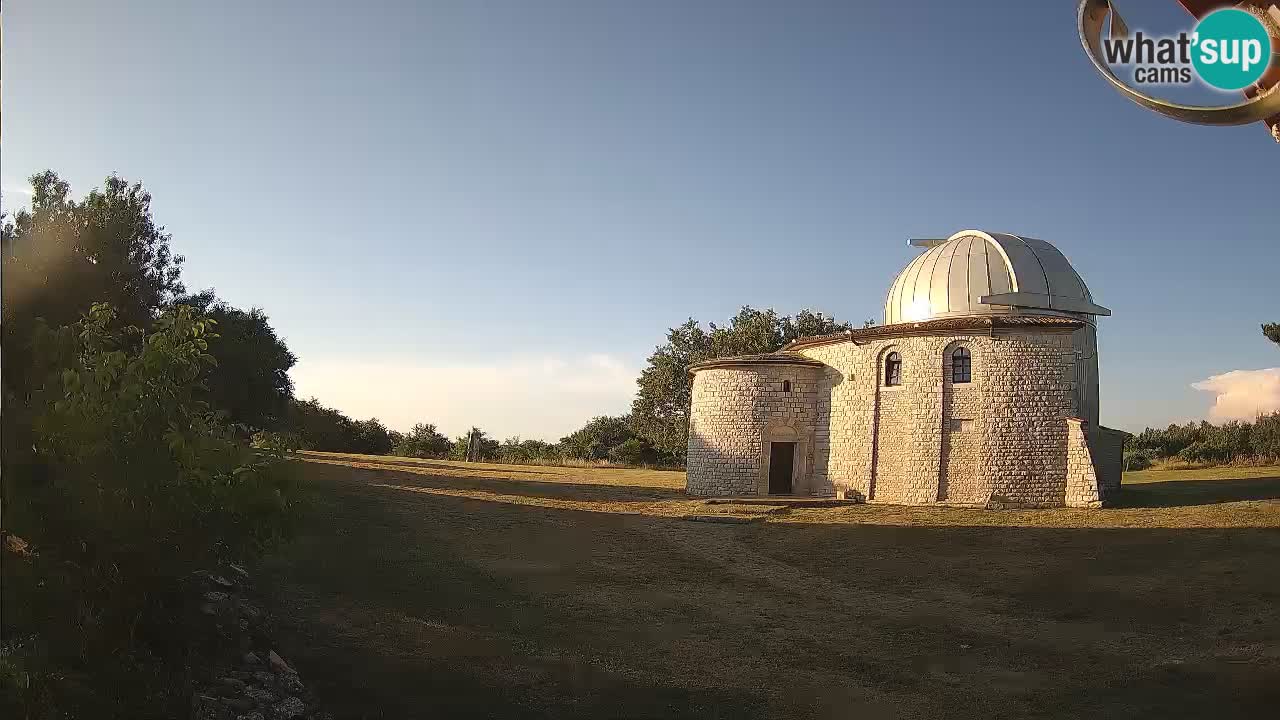 Višnjanska observatorijska spletna kamera: Opazujte vesolje iz Istre, Hrvaška