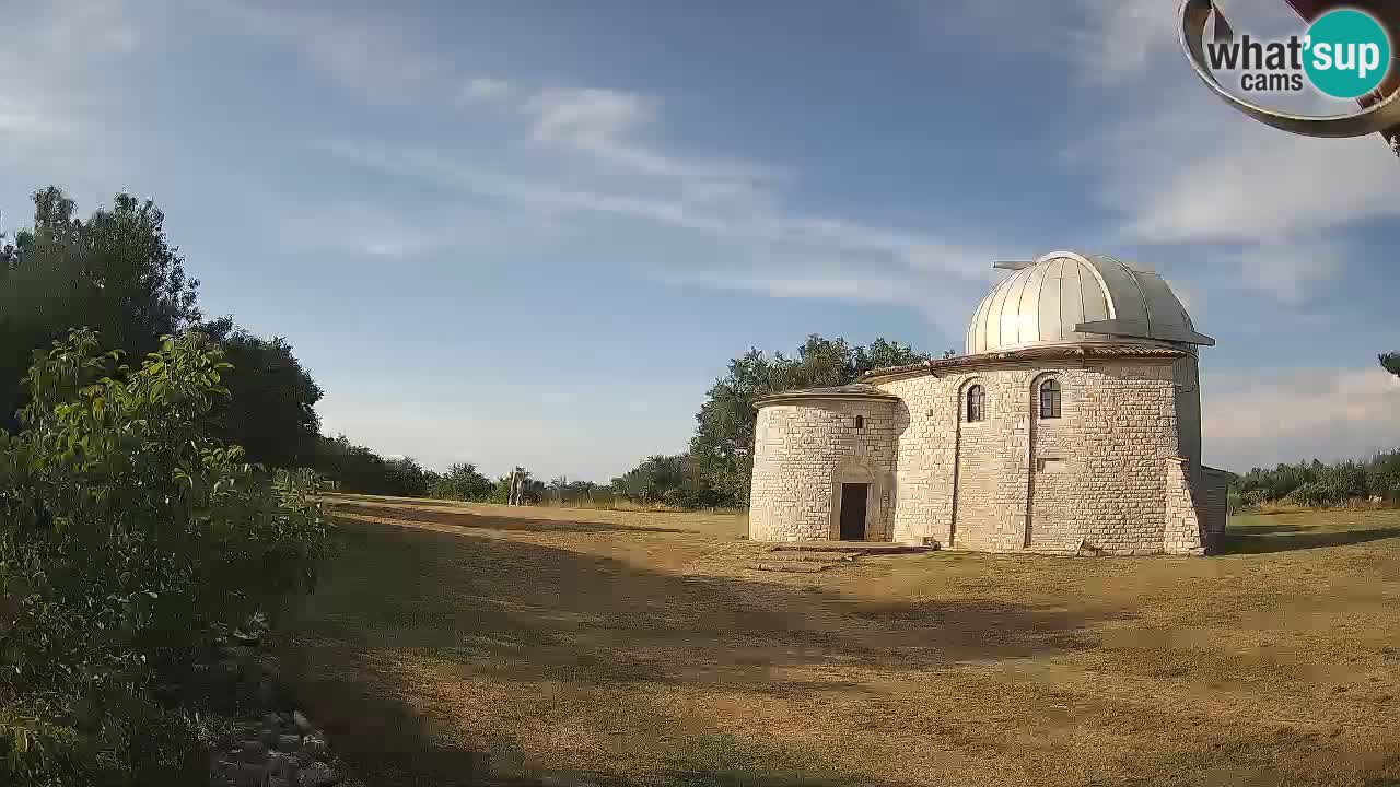 Webcam de l’Observatoire de Višnjan: Plongez dans le cosmos depuis l’Istrie, Croatie