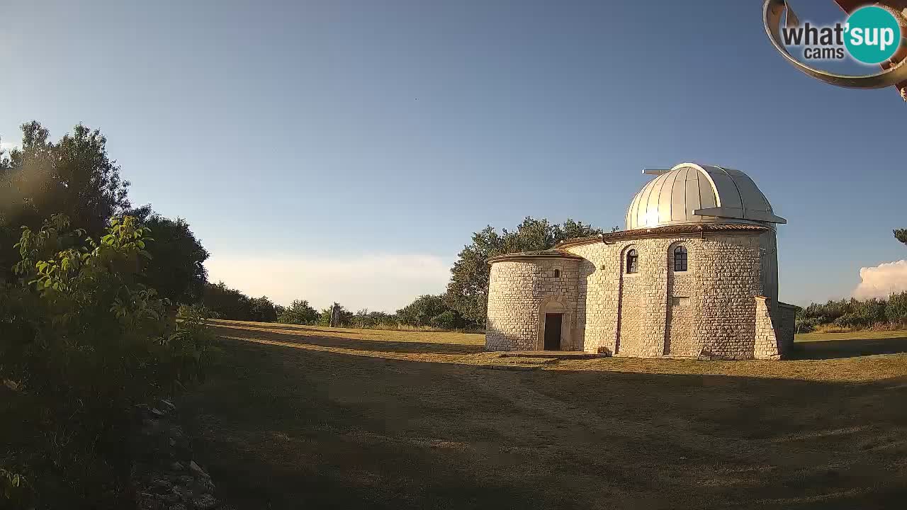 Webcam de l’Observatoire de Višnjan: Plongez dans le cosmos depuis l’Istrie, Croatie