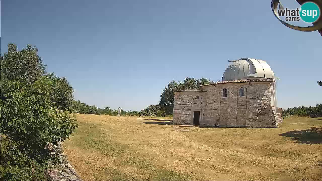 Višnjan Observatory Webcam: Gaze into the Cosmos from Istria, Croatia